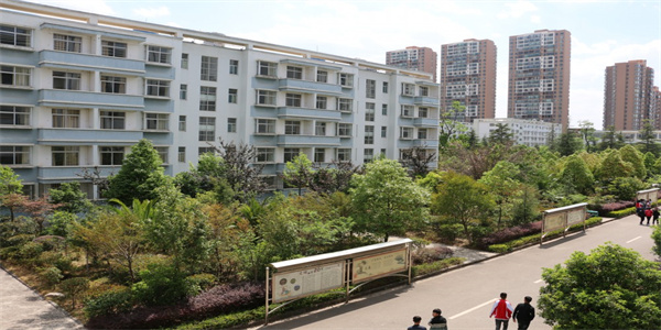 曲靖财经学校2026年中专招生简章